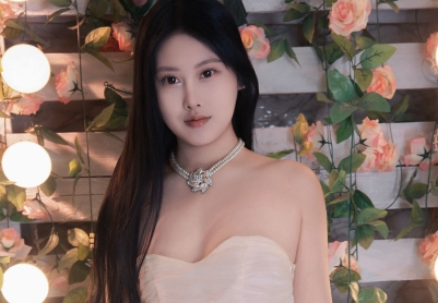 【私拍】空乘专业，东方卡戴珊“香奈儿”约拍开始！