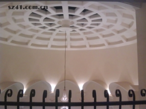 飯店的天花板