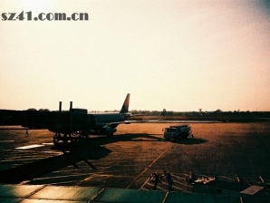 采用不同的灯光效果